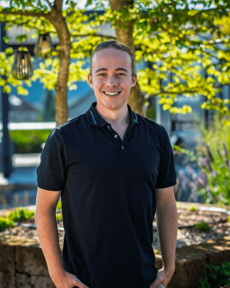 Portrait Florian Looser vom Gärten und mehr Team