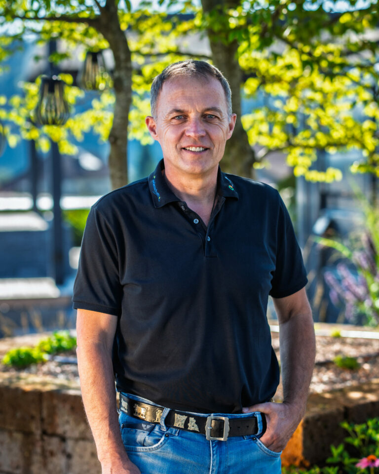 Portrait Werner Looser vom Gärten und mehr Team